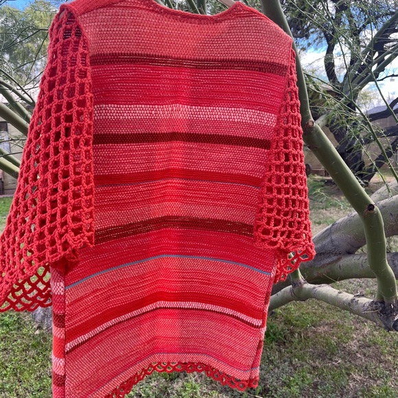 Women’s Coral & Orange Woven Sweater Coat w/ Crocheted Sleeves - Small - Picture 6 of 6